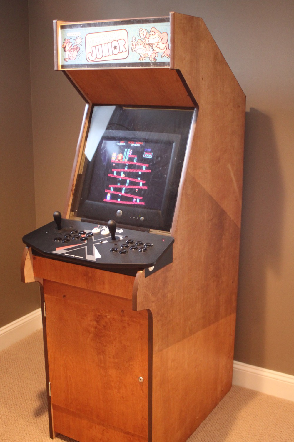 MAME Arcade Cabinet